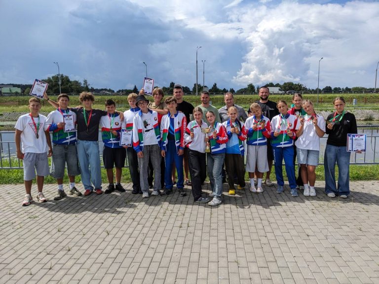 Чемпионы Спартакиады ДЮСШ Республики Беларусь по гребле академической