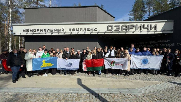 82 годовщина освобождения узников Озаричского лагеря смерти.